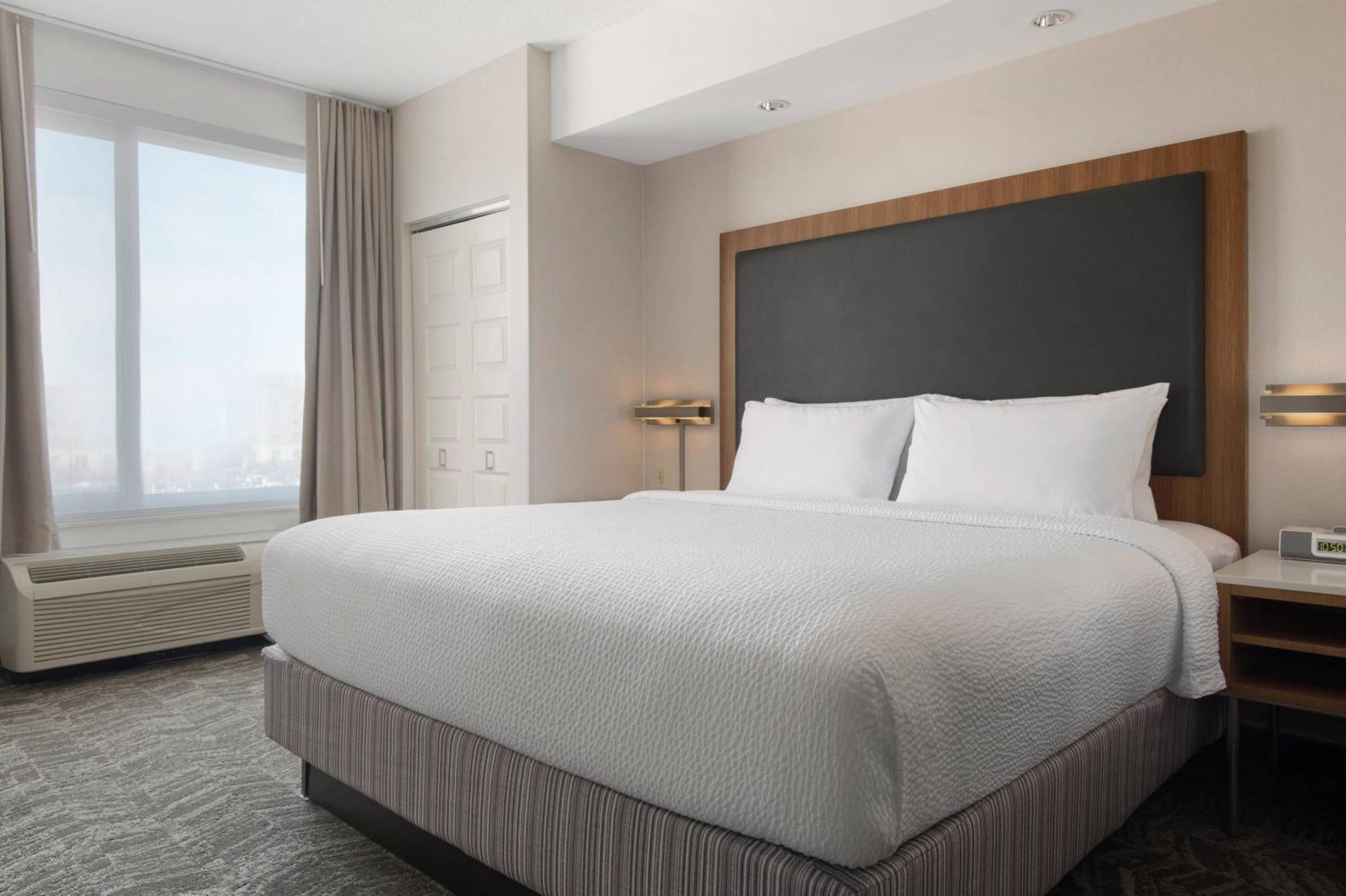 Springhill Suites By Marriott Syracuse Carrier Circle East Syracuse Exteriör bild